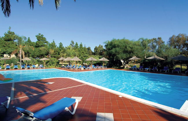 Classical Residence Baia Delle Palme 2 Bedroom Sleeps 6 Trillo 6 - Foto 7