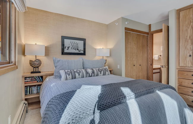 Laurelwood Condominiums - Foto 14