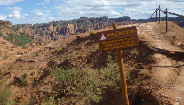 Excursión al Parque Nacional Sierra de las Quijadas - Foto 2, Senderos del Parque Nacional