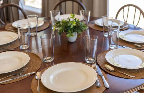 NEW I Mountain Views I Hot Tub I Lawn Games I Patio I BBQ - Photo 15