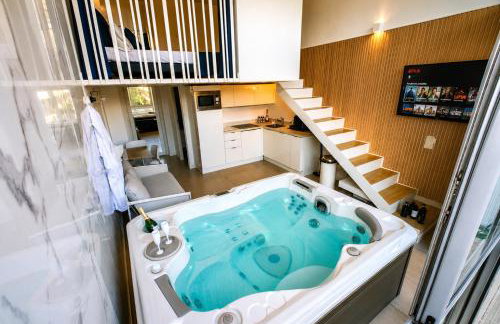 Villa Bono Romantic Suite & Private Jacuzzi - Foto 12