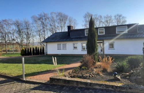 Exklusive Naturoase direkt am Ars Natura Wanderweg mit Panoramablick auf Melsungen - Foto 6