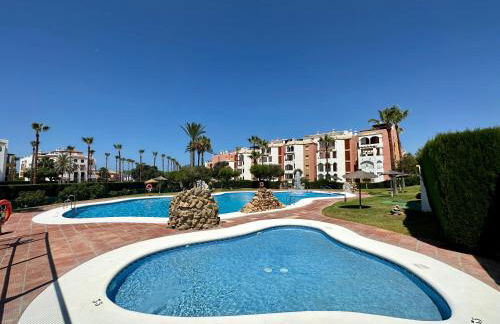 Marina Zahara - Photo 16