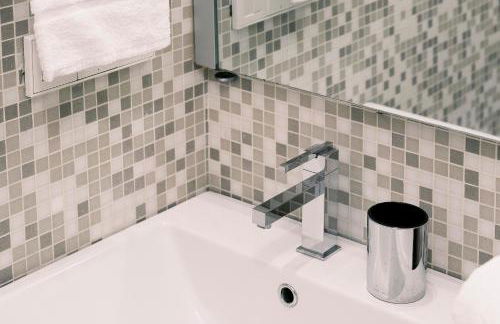 ComeCasa De Amicis Urban Flat near Duomo - Foto 25