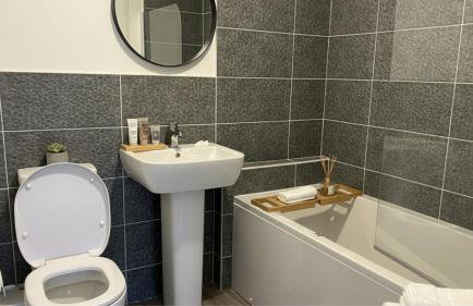 Newcastle Great Park 4BR Home, Sleeps 8 - Foto 5