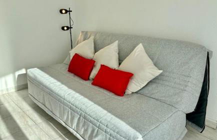 Juana YourHostHelper - Photo 24