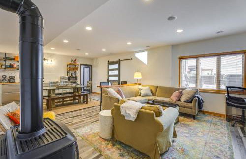 Outdoor Oasis Luxe Flat in Mt Horeb! - Foto 7