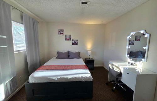 2 bed 2 bath downtown vegas near the strip - Foto 10