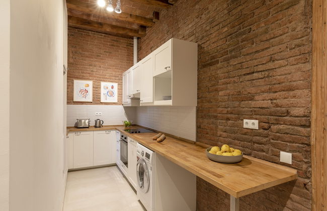 Aspasios Gracia Apartments - Photo 29