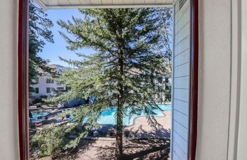 Palisades Tahoe Lodge Rentals Studio #203 - Foto 10