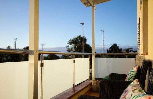 Beach apartment with terrace and pool - Foto 25