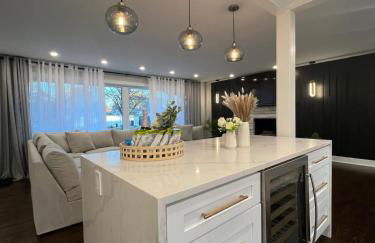 Casa 22 Luxury & Modern 3BD 2BA Home in Skokie - Photo 16