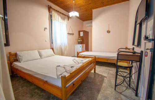 Asmanis Rooms - Photo 26