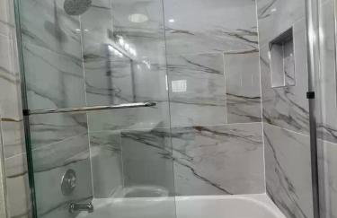 Alluring Luxury Oasis, Modern Comfort & Relaxation - Foto 21