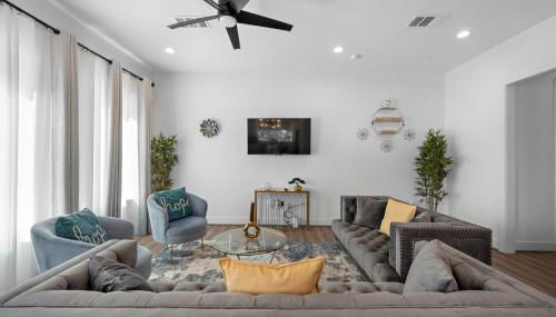 Luxury Home Near Med Center, Uptown & Downtown - Foto 2