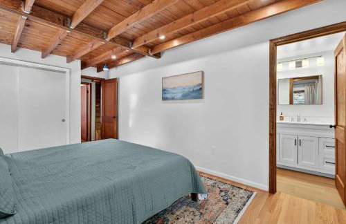 Cabin w River Access Fire Pit Grill WiFi & More - Foto 34