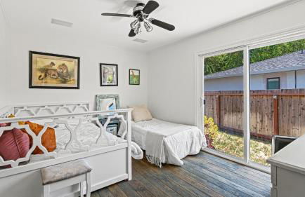 Family Friendly 3bed ,2bath Pool, Hot-tub, Cold Plunge, Sleeps 8 - Foto 9