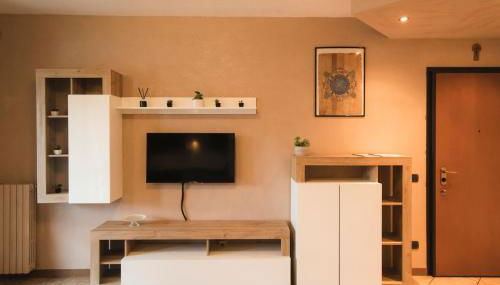 Appartamento Luminoso con Terrazzo, Milano Fiera - Foto 3