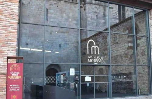 Appartement entier - Moissac centre - 30 m2 - Calme - Cour intérieure Sécurisé vélos - 50m du marché de Moissac - Foto 14