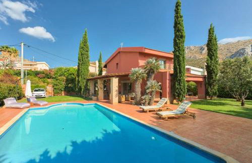 Villa Casa Del Sol with private pool - Foto 1