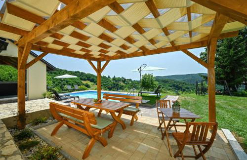 Private Villa with Pool and Jacuzzi Dreamy Hill - Foto 10
