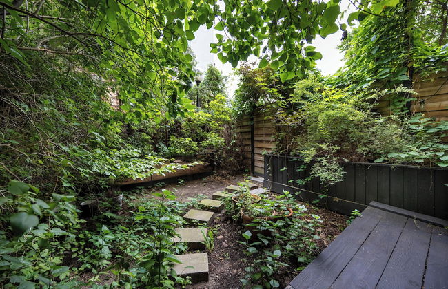 Cosy Apartment With Garden by Renters - Foto 26