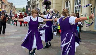 The flat at the crooked house - Foto 3