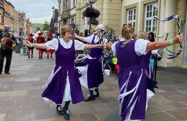 The flat at the crooked house - Foto 3