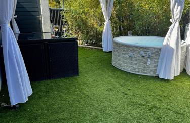 Le Monde Éphémère d Emilie Logement indépendant 2étoiles avec jacuzzi - Foto 1