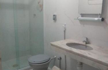 Apartamento com piscina 15 mim da Praia - Foto 4