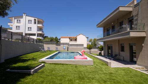 marYsol luxury maison - Foto 3, Garden, sunbed, Garden view