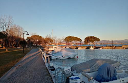 Mosaici Sunrise - lake front apartment with beautiful view - Foto 53