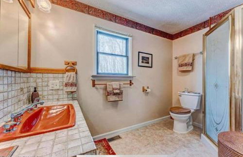 3 Bedroom Cabin at Alpine Lake, near Deep Creek-WISP Resort - Foto 4