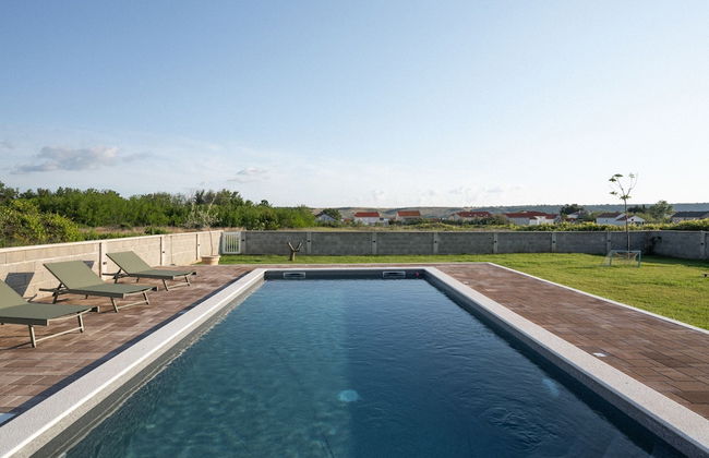 House Rose With Garden and Pool - Foto 25
