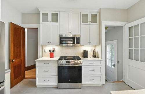 Charming Manville Heights Cottage Retreat home - Foto 17