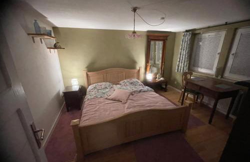 Zimmer Emmer, ein Zimmer in FeWo mit zwei Zimmern - Foto 1