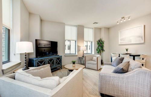 1BR Luxury Apartment With Rooftop Deck & Pool - Foto 15