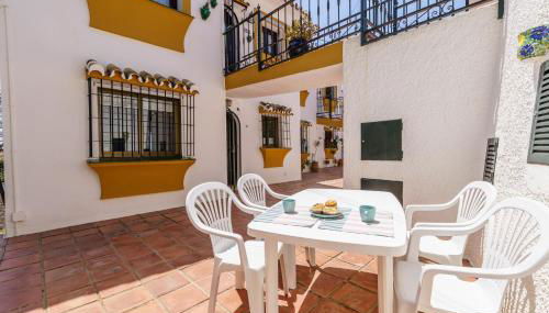 Sunny Tranquility With Pool - Happy Rentals - Foto 4