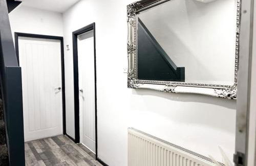 Whole House In Northampton - Photo 21