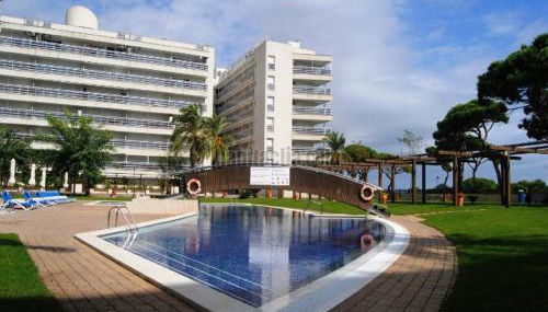 Beachfront Apartment with Pool and Garden S Abanell Blanes - Foto 4