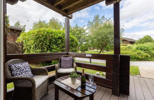 Lake View Lodge with Hot Tub - Foto 22