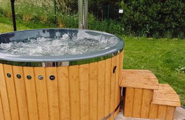 Domek na Mazurach nad stawem z jacuzzi - Photo 5