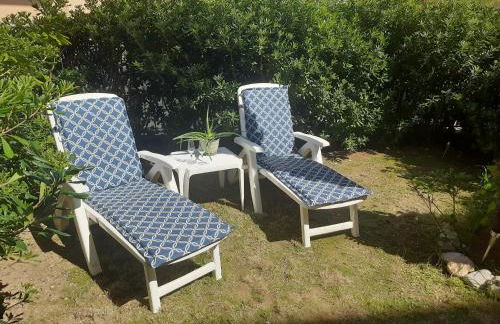 Spiaggia Serena - con giardino e box a 10 mt dal mare - Foto 1