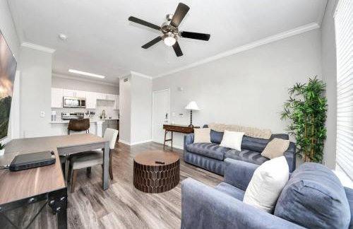 Lux Resort-Style Pool, Gym, Parking Near Houston - Foto 6