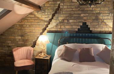 Farndale House-Hot tub - Photo 51