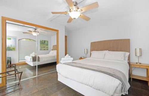 Bay Breeze Estate - Heated Pools, Private Pier & Walk to the Kemah Boardwalk - Foto 34