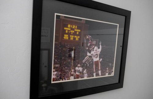 Just Like Home #6: Norman: It's Game Time (campus) - Foto 78