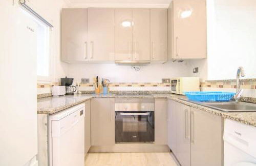 Bungalow con piscina - Lilia Rosa 9 - Foto 16