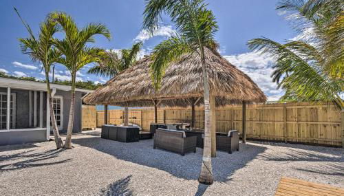 Palm City Canalfront Home with Boat Dock and Fire Pit! - Foto 2