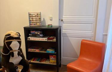 La Villa Louana 1 Appartement 160m2 sobriété,élégance en cœur de ville - Foto 4